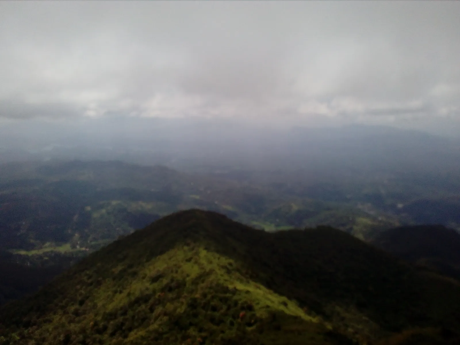 Hunnasgiriya Mountain Hiking 3